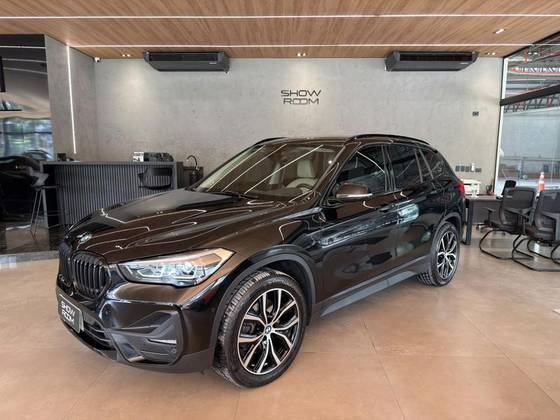 BMW X1 2.0 16V TURBO ACTIVEFLEX SDRIVE20I GP PLUS 4P AUTOMÁTICO BMW X1 2.0 16V TURBO ACTIVEFLEX SDRIVE20I GP PLUS 4P AUTOMÁTICO